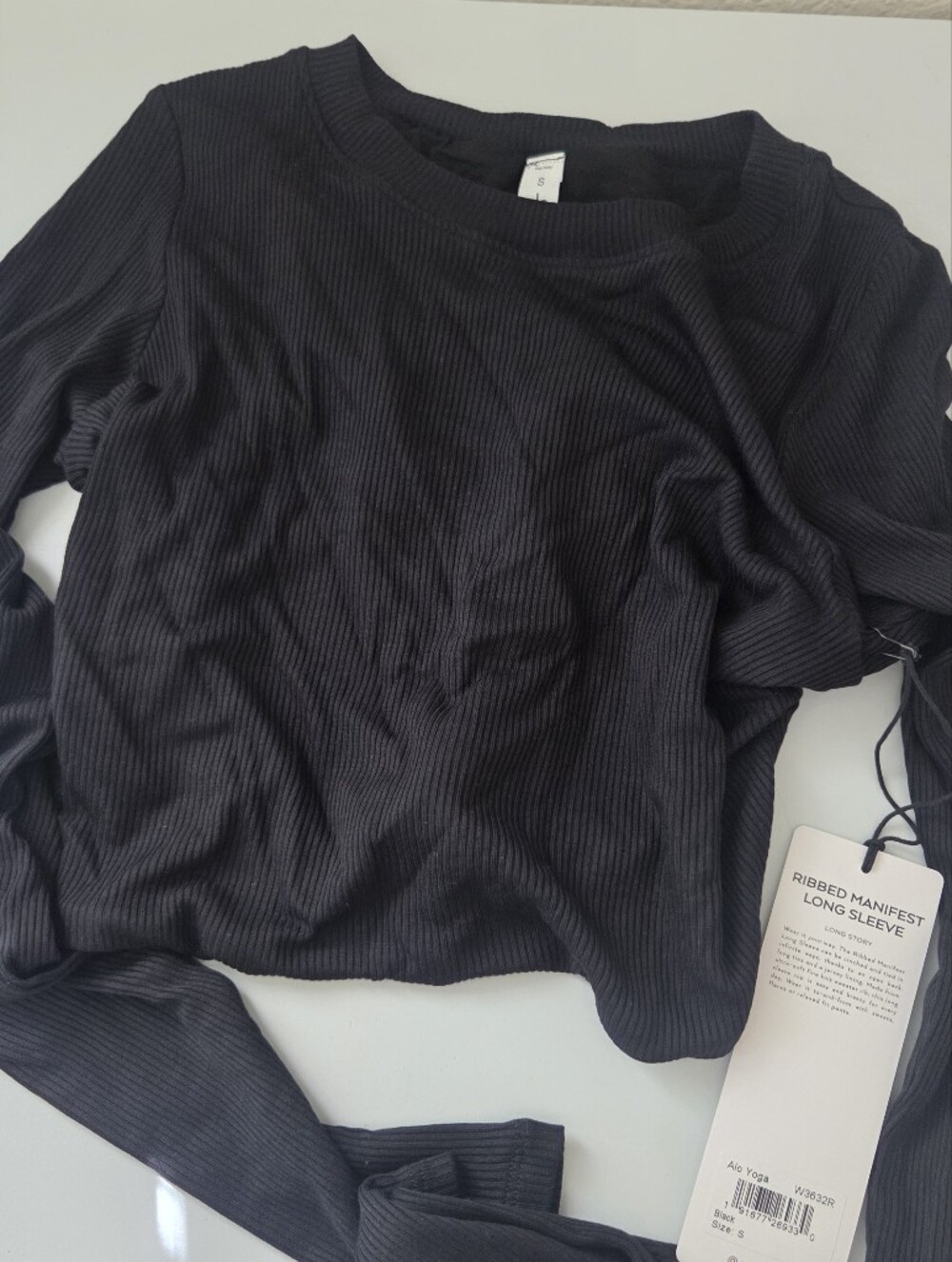 ALO Yoga Black Ribbed Long-Sleeve Wrap Crop Top - Picture 2 of 5